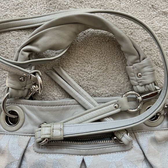 Vintage Y2K Coach Parker OP Art Signature Silver Bag (13508) - Picture 12 of 15